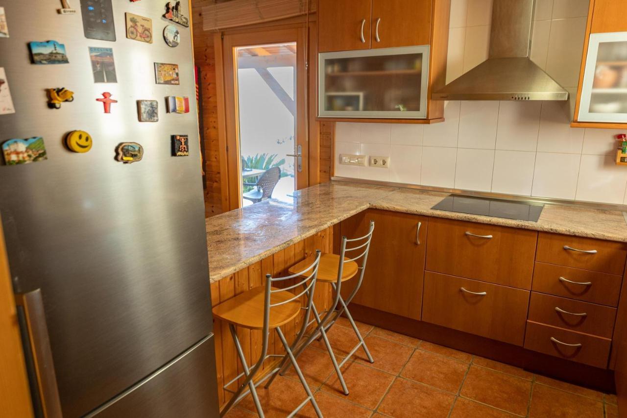 Casa De Madera En Calafell Villa Exteriör bild