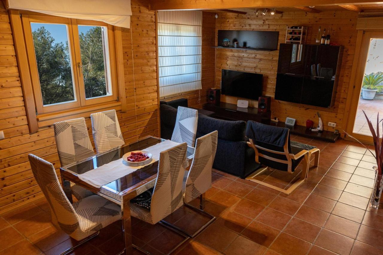 Casa De Madera En Calafell Villa Exteriör bild